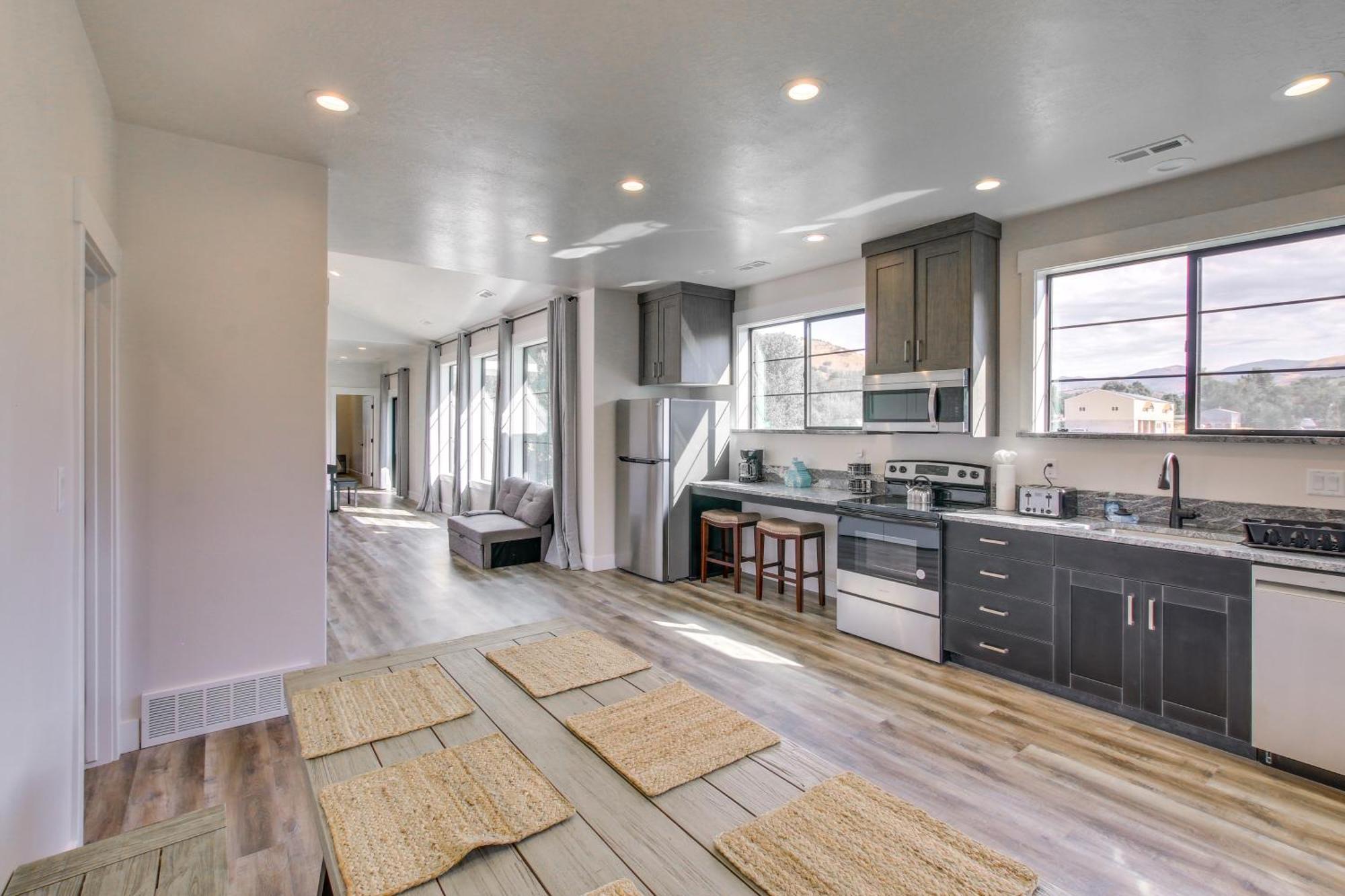 Spacious Idaho Home On Scenic Cub River! Preston Экстерьер фото